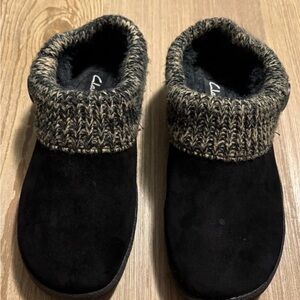 Clarks Womens Comfort Suede Leather Knitted Collar Slipper Black Size 7